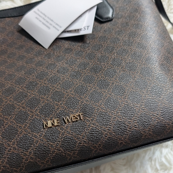 Set Nine West Jordi Trap Shoulder Tote Bag and Crossbody - Picture 4 of 12